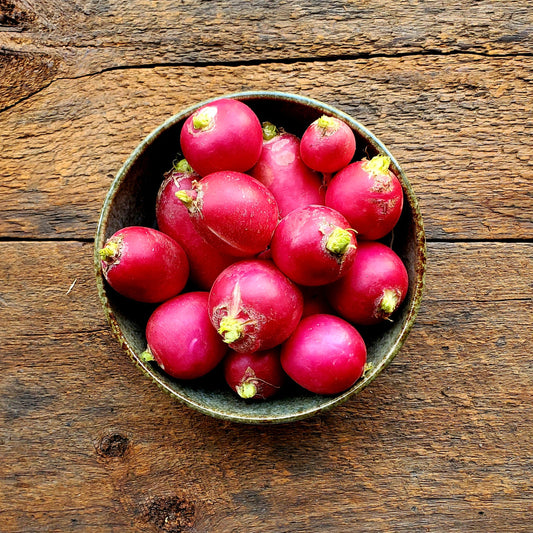 Sora Radishes - 8 oz