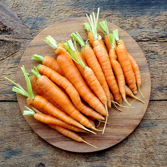 Yaya Orange Carrots - 1lb no tops